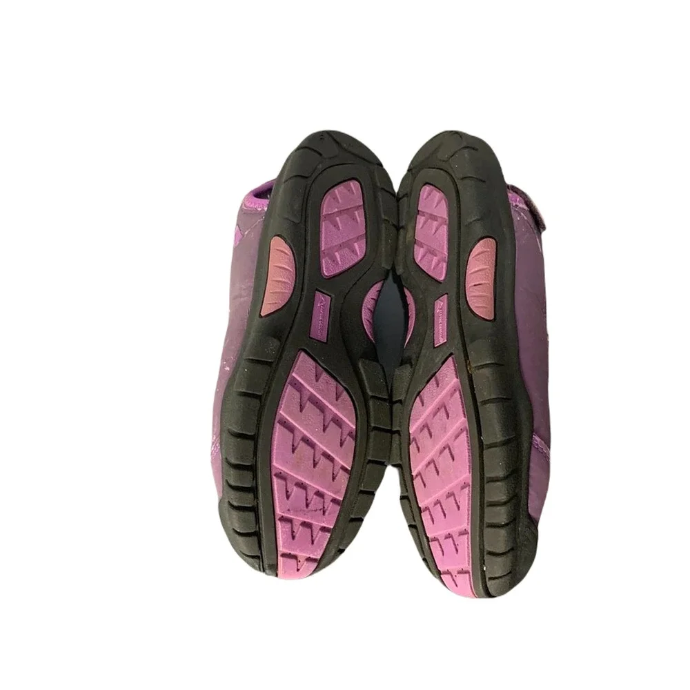 Alpine Design Girls Size 4 Lilac Outdoor Sandals With Adjustable Straps